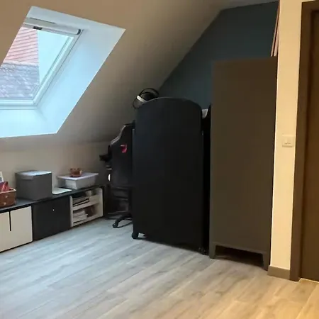House With Private Pool And Garden In *